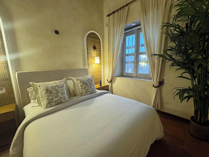 Moet Casa Heredia image