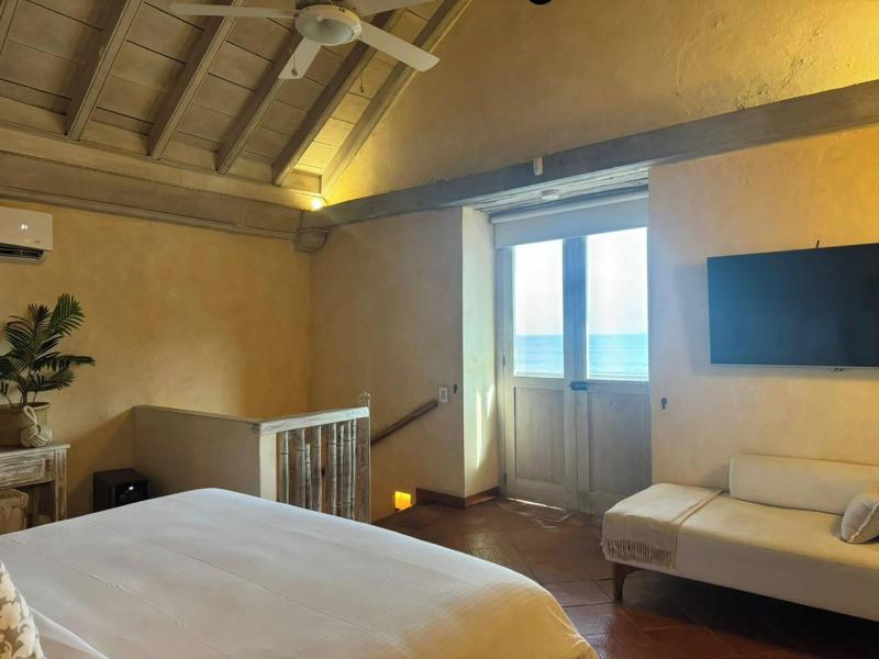 Moet Casa Heredia image