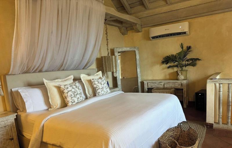 Moet Casa Heredia image