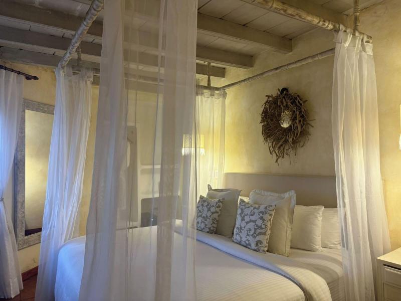 Moet Casa Heredia image