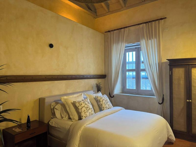 Moet Casa Heredia image