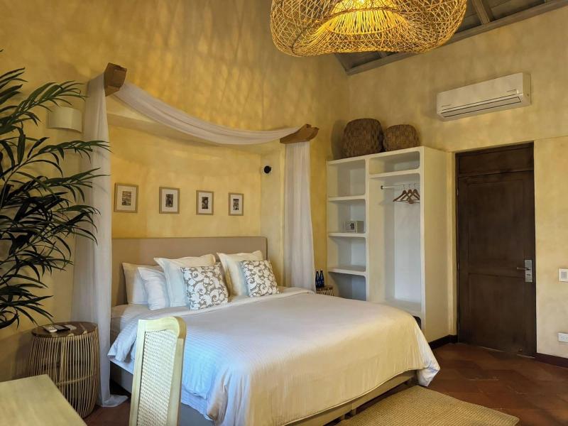 Moet Casa Heredia image
