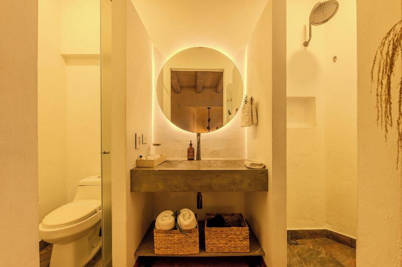 Moet Casa Heredia image