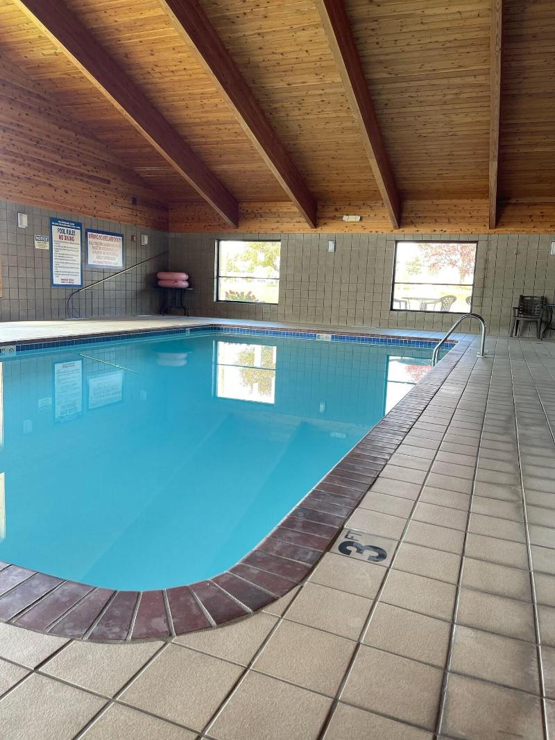 Americinn By Wyndham Ladysmith image