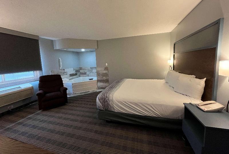 Americinn By Wyndham Ladysmith image