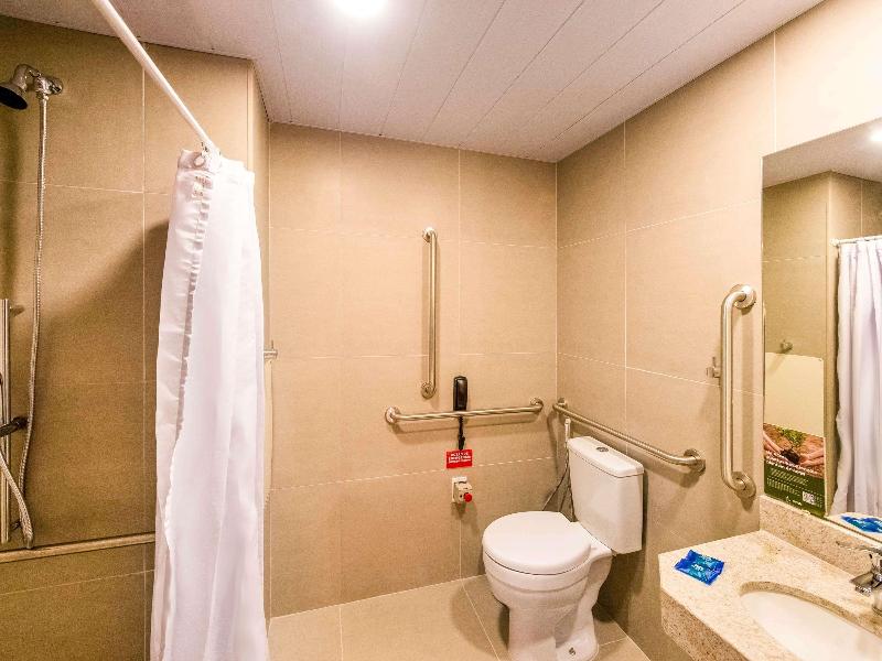 Ibis Budget Recife Jaboatao image