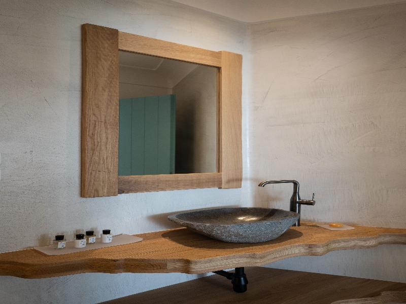 SUITE TWO KING BEDS — photo 7
