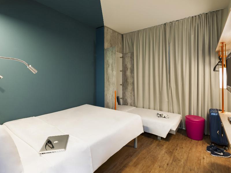 ibis budget Navegantes Itajai image