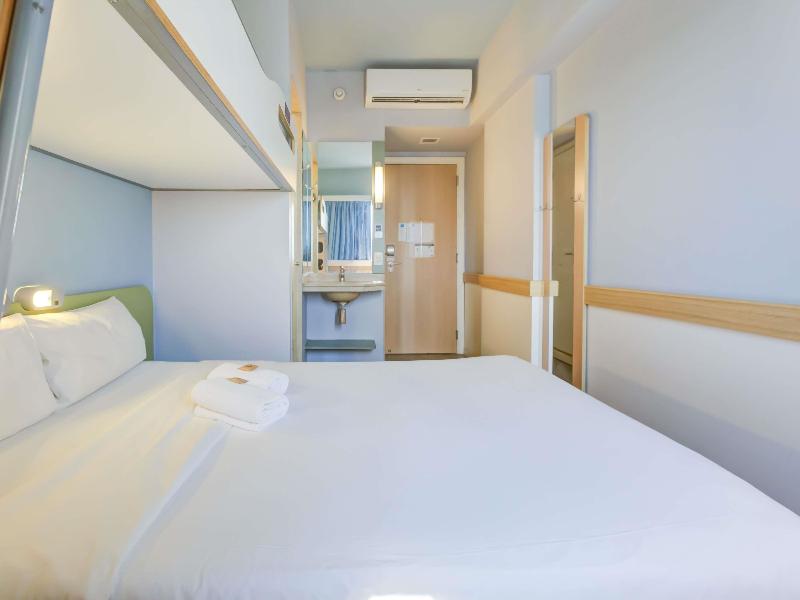 ibis budget Rio de Janeiro Nova America image