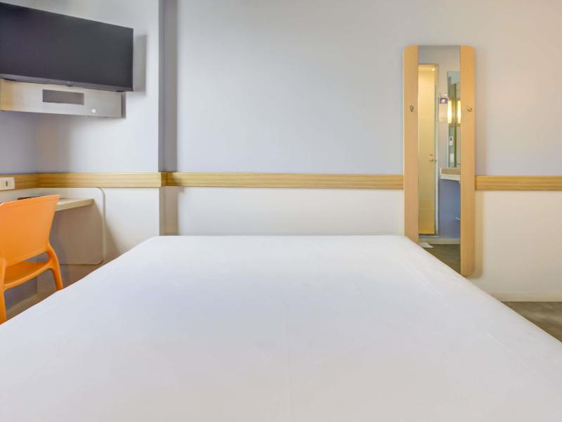 ibis budget Rio de Janeiro Nova America image