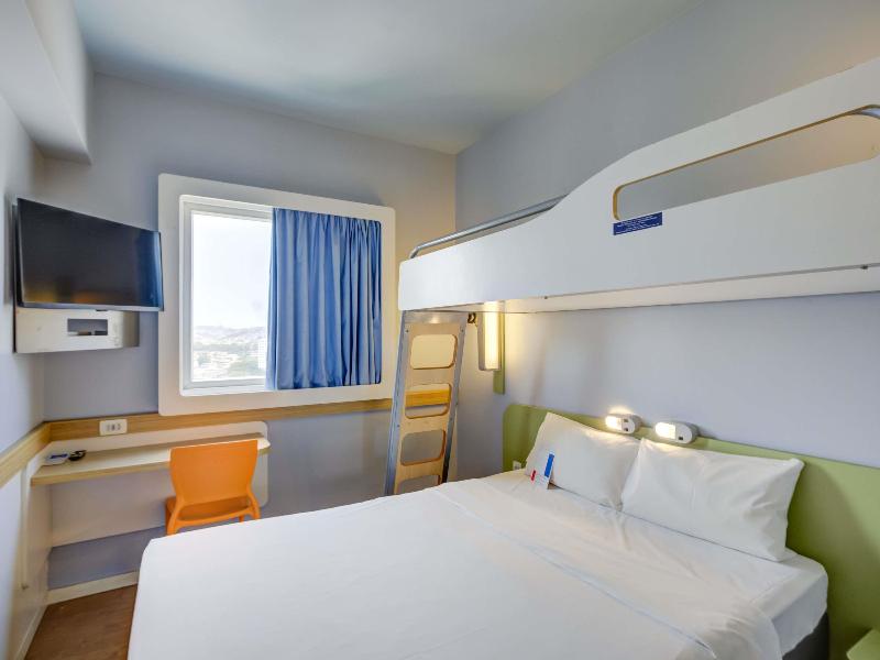 ibis budget Rio de Janeiro Nova America image