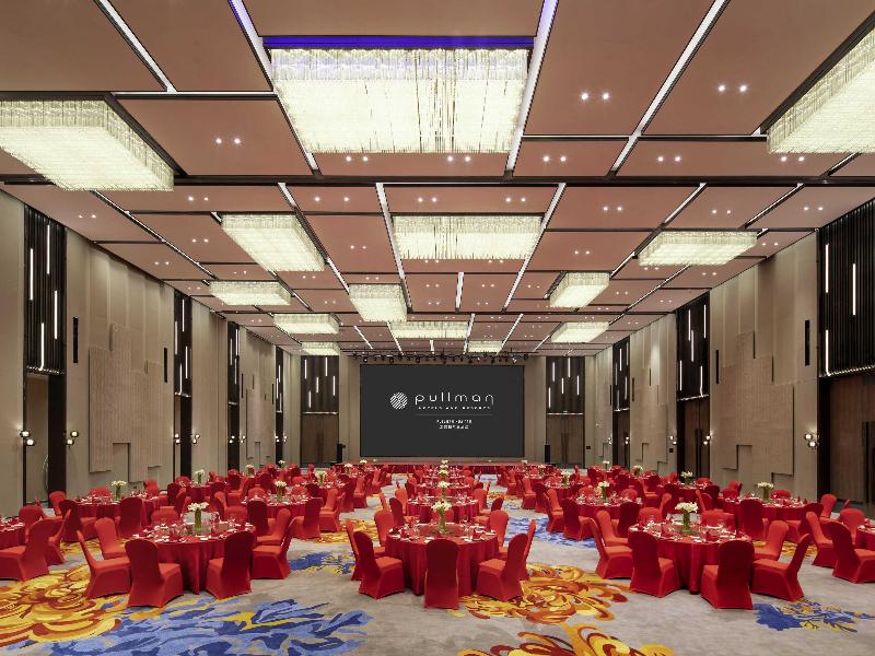 Pullman Huai'an Falcon image