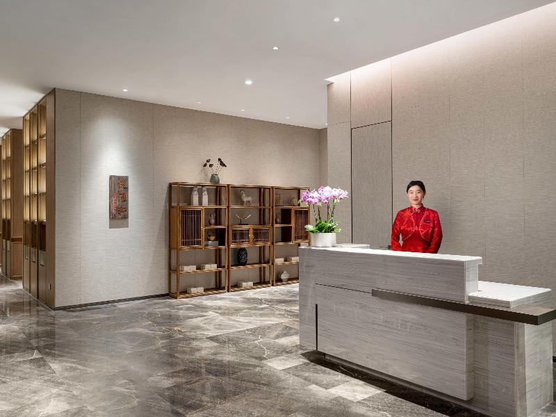 Pullman Huai'an Falcon image 3