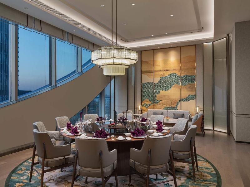 Pullman Huai'an Falcon image 5
