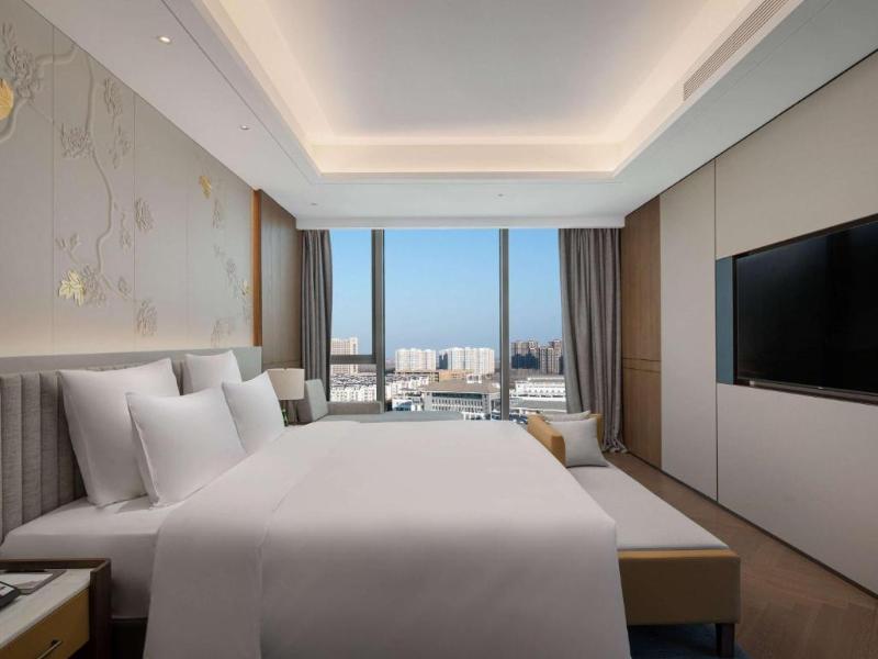 Pullman Huai'an Falcon image