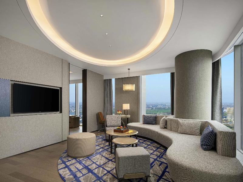 Pullman Huai'an Falcon image