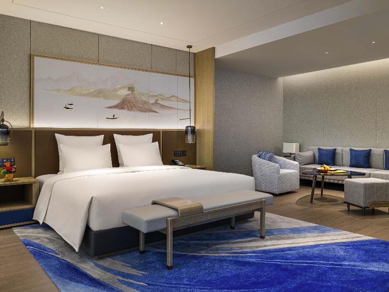 Pullman Huai'an Falcon image