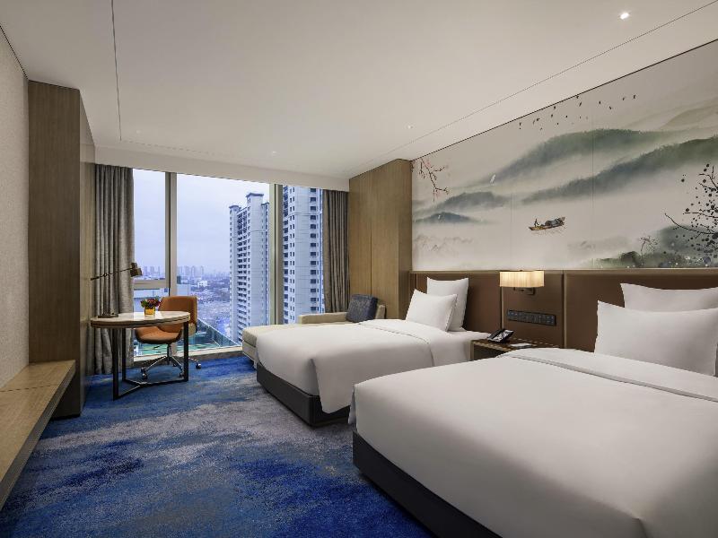 Pullman Huai'an Falcon image
