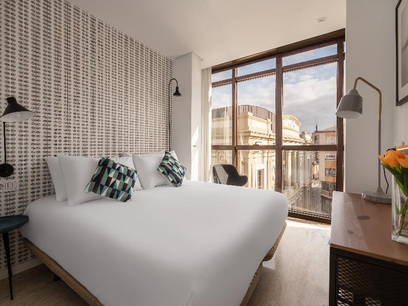 Apartamentos Suites The Way image