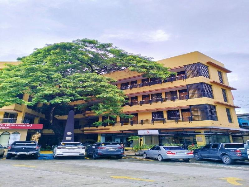 Reddoorz Arzo Hotel And Resorts image