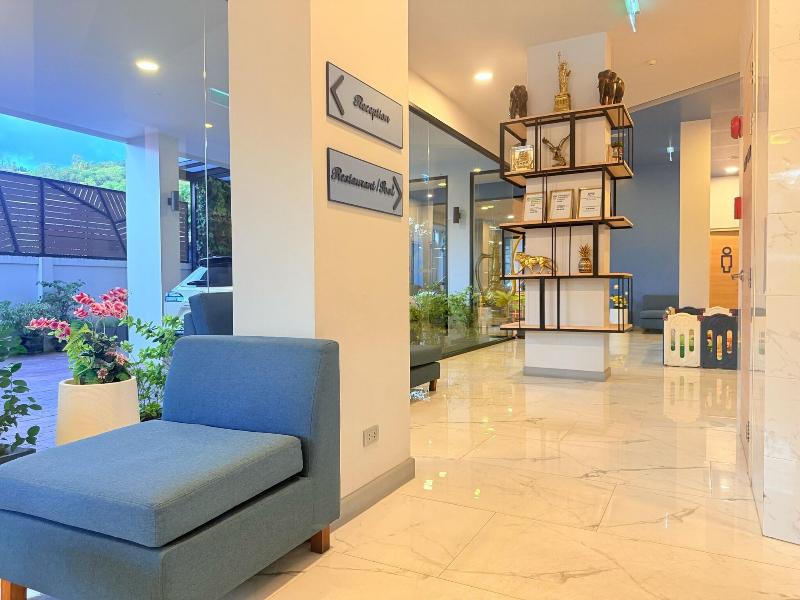 Golden Paradise Hotel image