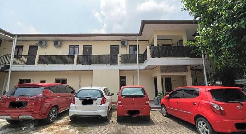Reddoorz Near Pondok Indah Water Park image