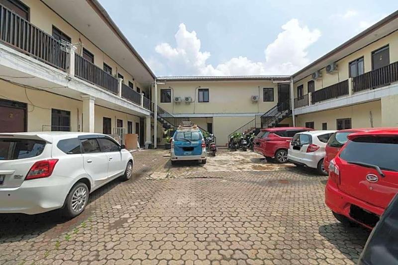 Reddoorz Near Pondok Indah Water Park image