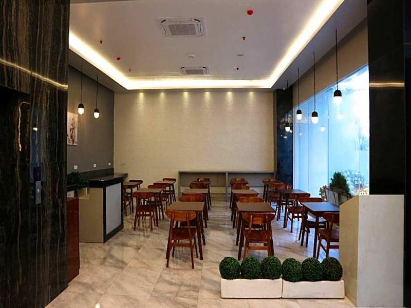 Grand Thamrin Hotel image