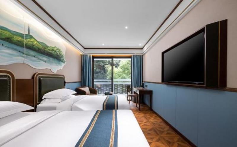 Balcony Twin Room
