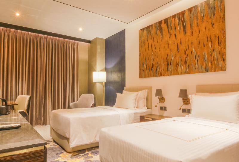 Zest Metropole image