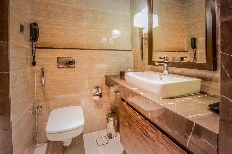 Zest Metropole image