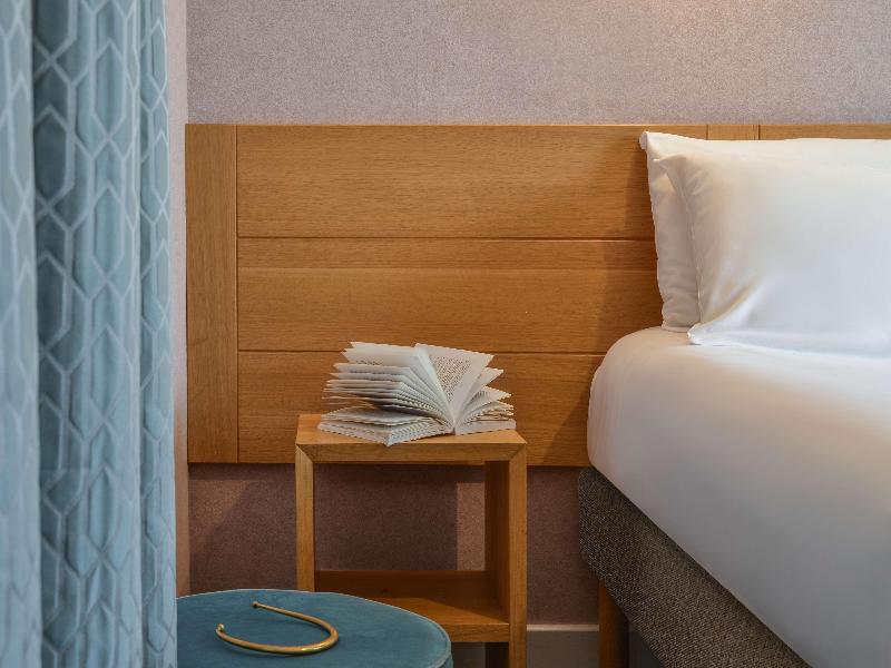 Sure Hotel By Bestwestern Centre Beaune image