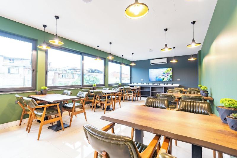 Mardy Hotel image