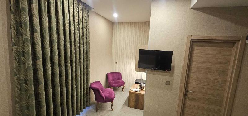 Mardy Hotel image