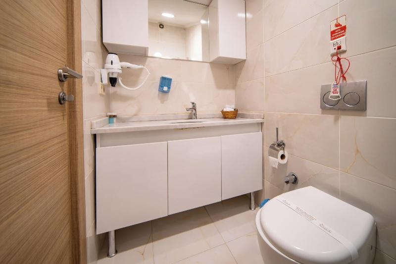 Mardy Hotel image