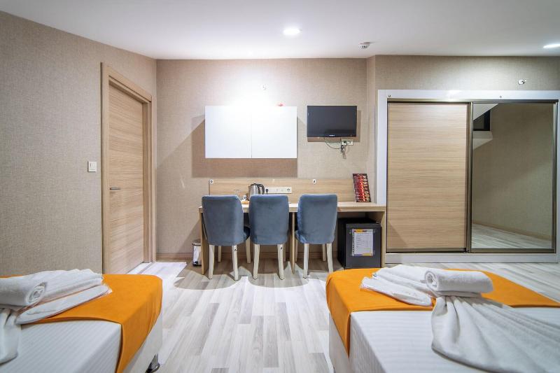 Mardy Hotel image