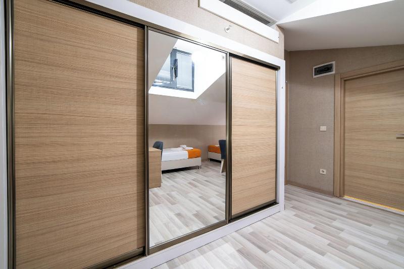 Mardy Hotel image