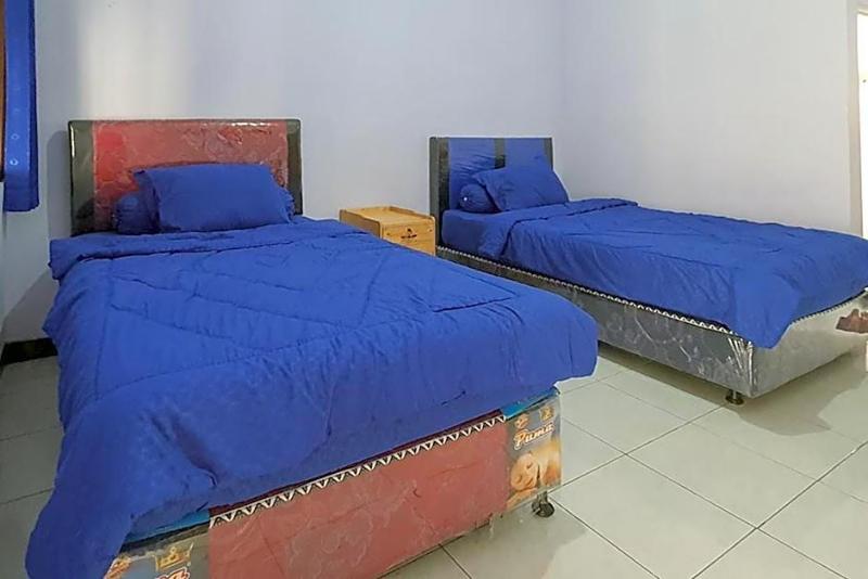 Angrumba Family Homestay Near Rsud Caruban image