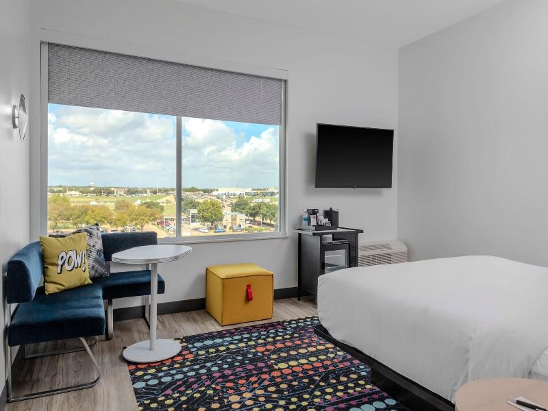 Aloft Dallas Arlington image