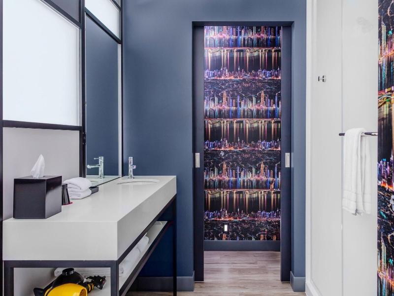 Aloft Dallas Arlington image