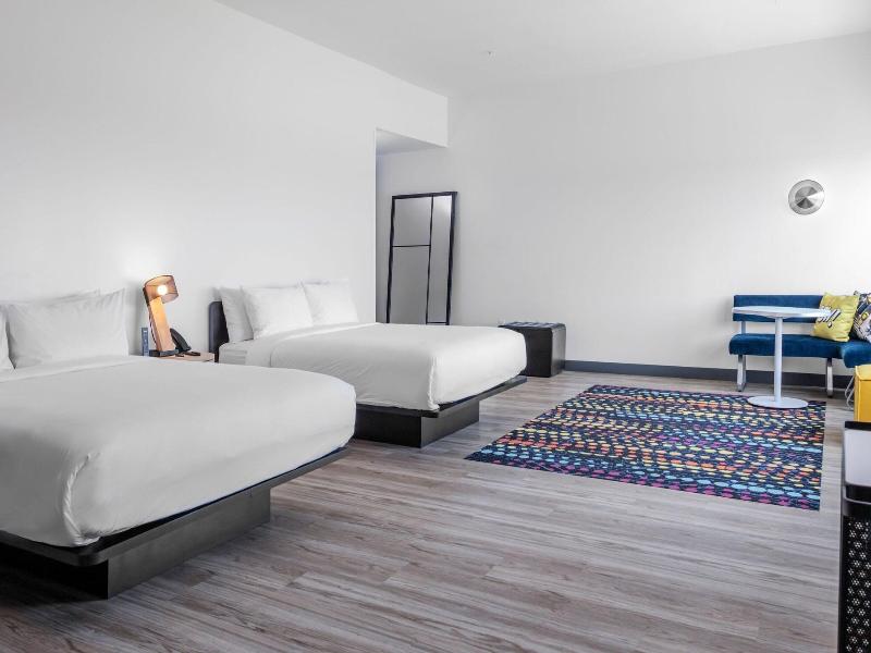 Aloft Dallas Arlington image