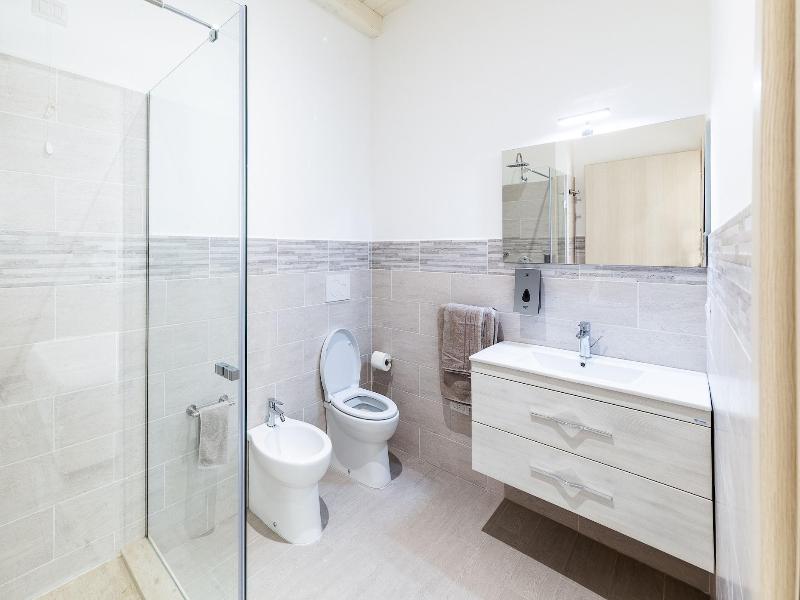 La Promenade Rooms & Suites image