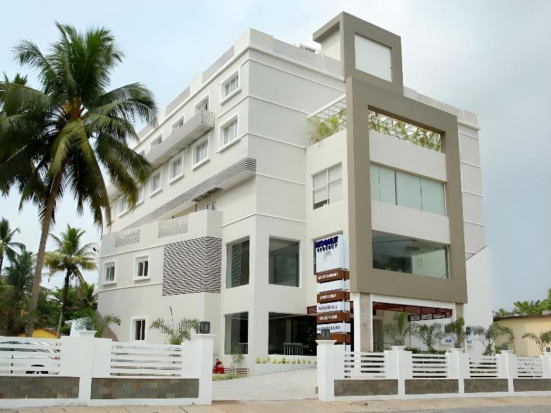 Hotel Moonlit Regency