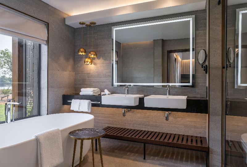 Radisson Blu Mosi-oa-tunya Livingstone Resort image