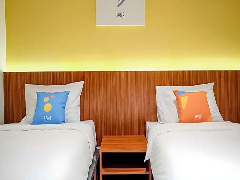 Sans Hotel Roxy Jakarta image