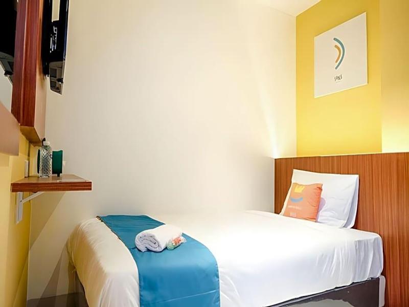Sans Hotel Roxy Jakarta image