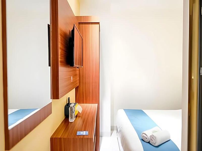 Sans Hotel Roxy Jakarta image