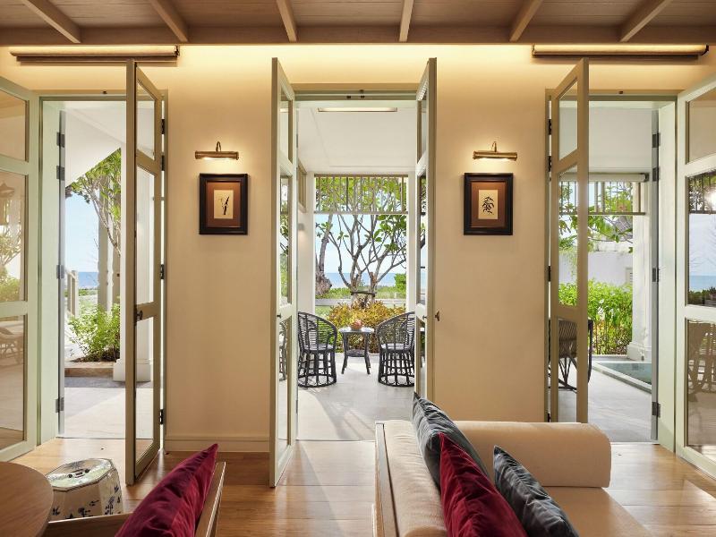 Charras Bhawan Hotel And Residences  image