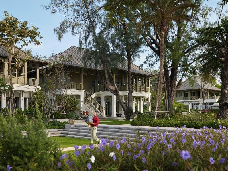 Charras Bhawan Hotel And Residences  image