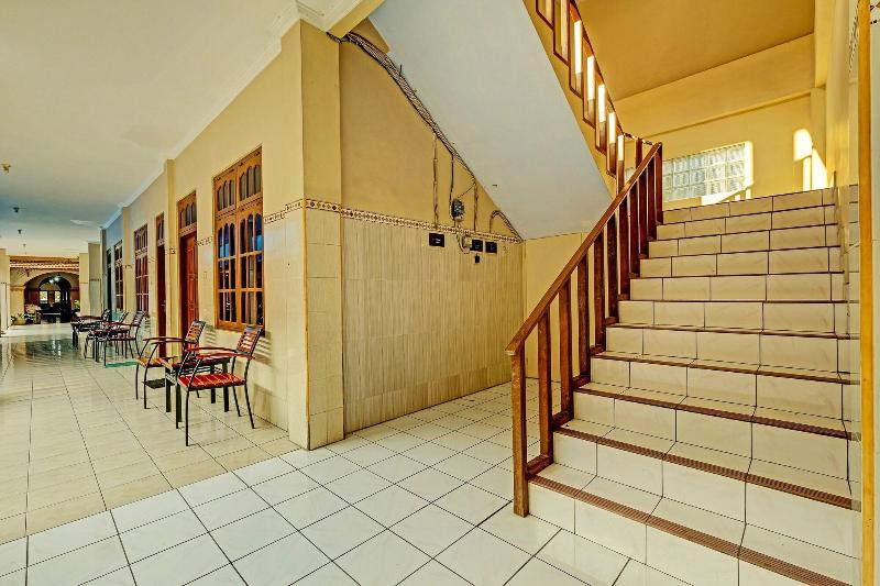 91417 Garuda Setia Hotel image
